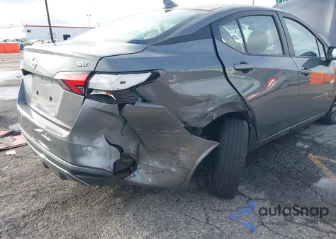 2021 Nissan Versa Sv Xtronic Cvt z USA, uszkodzony, nr VIN 3N1CN8EVXML845242